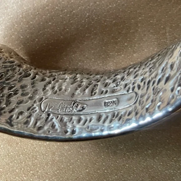 Signed vintage Lebitski 925 Sterling silver textured bangle cuff bracelet wave - Picture 6 of 10